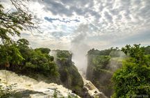 Guided Tour of Victoria Falls with Pickup