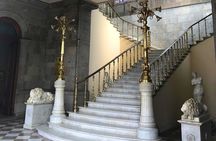 Visit the Imperial Castle in Chapultepec