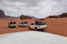 4 hours Jeep tour with overnight 