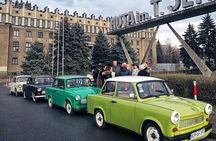 1.5h Crazy Guides' Communism Tour of Nowa Huta in Classic Car