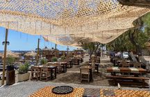 Santorini like a local: Discover local flavors by exploring the island!