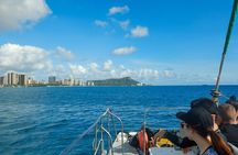 Sunset Sail Experience by Catamaran in Waikiki