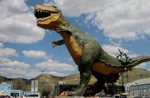 Drumheller Dinosaur Valley & Horseshoe Canyon Adventure Day Tour