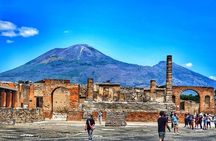 Pompeii & Mount Vesuvius Tour with Guided Visit, Tickets & Lunch