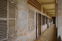 Phnom Penh Genocide Museum (S21) Private Guided Half Day Tour