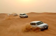 Desert Safari Experience with Dune Bashing and Dinner in Dubai