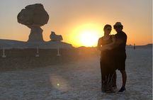 Full Day Tour in Bahariya Oasis and Black & White Desert with Lunch