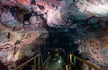 From Reykjavík: The Lava Tunnel tour with Round-trip Transfer