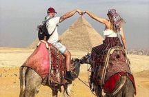 Full-Day Pyramids of Giza Tour from Hurghada