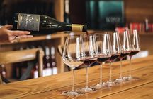 Premium Small-Group Wine Tour, 4 Wineries, Lunch from Queenstown