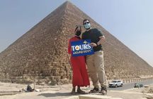  Guided tour to Civilization museum & Giza pyramids 