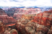 Private Tour: Grand Canyon Skywalk Full-Day Tour