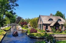 Giethoorn and Zaanse Schans Day Tour with Small Boat Ride