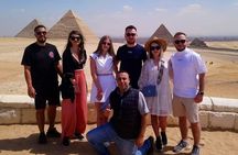 Full-Day Pyramids of Giza Tour from Hurghada