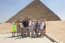 Full-Day Pyramids of Giza Tour from Hurghada