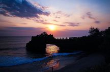 Bedugul Tour, Tanah Lot Temple with Kecak Show & Sea Food Dinner by Ocean View