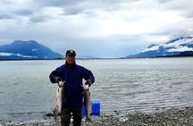 Alaskan Salmon 8-Hour Fishing Experience
