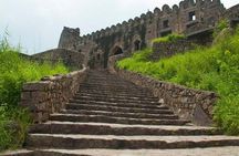 Ful-Day Tour: Golconda Fort, Qutub Shahi Tombs and Iconic Salarjung Museum