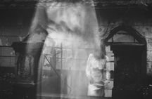 Spirits of Seville Pensacola's Haunted History Tour with Meal