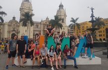 3 Hours Walking Tour of Lima Old Town and Catacumbs