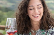 Hiking Tuscany & Chianti Wine - 3 Organic Wineries with lunch