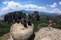 Meteora Morning Sightseeing Tour with Hotel Pick Up