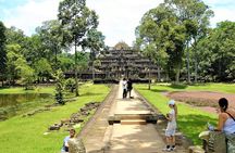 A Day Angkor Highlights Tour 