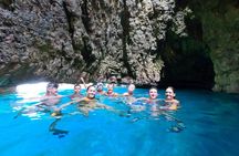 Kayak tour with cave experience