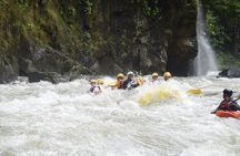 1 day Pacuare River Rafting with Transportation and Lunch
