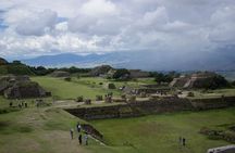 Private tour of Monte Albán and nearby towns