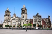 PRIVATE Tour Downtown & Anthropology Museum & Chapultepec Castle