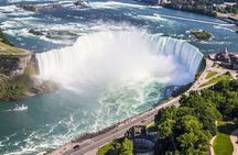 Best of Niagara Falls USA Tour with Cave & Maid of the Mist Boat