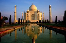 Private Guided Same Day Trip to Agra from Delhi by Road