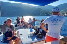 Cinque Terre tour with a traditional ligurian gozzo from Monterosso