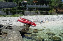 Lumbarda-Sunset Kayaking Experience with picnic: Wine and Sweets
