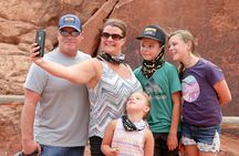 Moab Hurrah Pass Scenic 4x4 Tour 