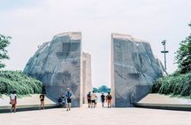 Cherry Blossoms and Monuments Tour with Optional Entry Tickets