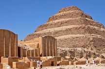 Private Pyramids Tour: Giza, Sakkara & Dahshur