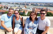 Buda Castle Walking Tour: A Kingdom of Many Nations