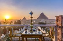 Great Pyramid Inn Lunch With Pyramids View