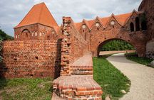 Torun Old Town Highlights Private Walking Tour