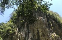 Rafting, Hiking and Caving at Rio Claro's Turquoise Waters!