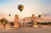 Sunrise Hot Air Balloon Ride Experience in Luxor