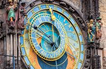 Prague´s Old Town and Charles Bridge Private Walking Tour (Right Riverbank)