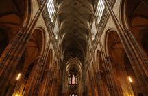 Prague Castle Private Walking Tour (Including Castle Tickets)