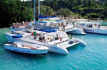  Catamaran Party Cruise and Snorkeling from Montego Bay