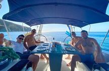 One amazing day in a private recent sailing boat in the Tayrona Park. The best sail trip from Santa Marta!