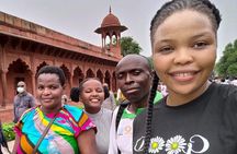 Skip the line with Private Tour Guide for Taj Mahal & Agra Fort