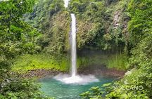La Fortuna Full Day: Arenal Volcano, Waterfall and Hanging Bridges