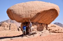 2-Day Private Tour of Petra and Wadi Rum from Amman